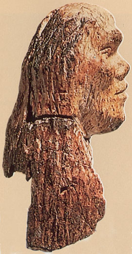 ivory-sculpture-lateral.jpg